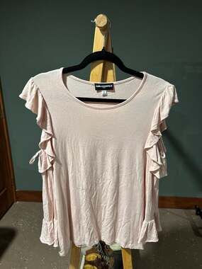 Karl Lagerfeld Paris Pink Ruffle Sleeve Knit Top Size M